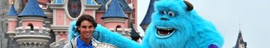 El monstruo del tenis celebra su nuevo triunfo en Disneyland París