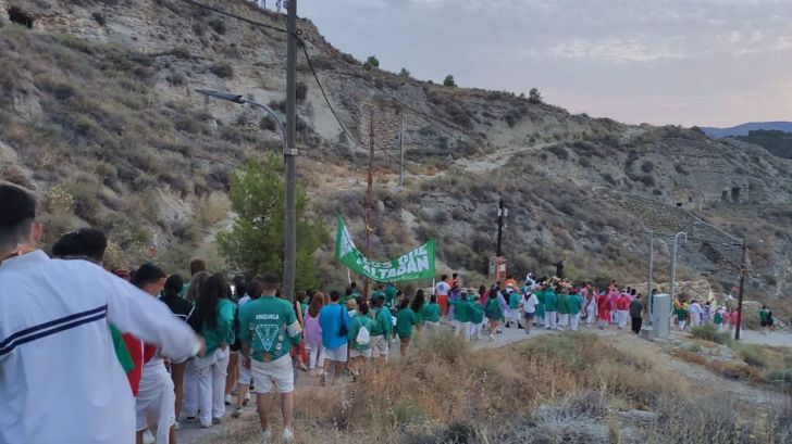 Fiesta de San Roque, el arte de combinar devoción, charanga y celebración en un escenario grandioso