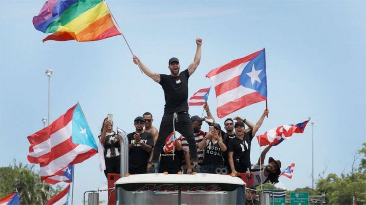 Estrellas latinas reprenden a Trump después de comentario despectivo sobre Puerto Rico